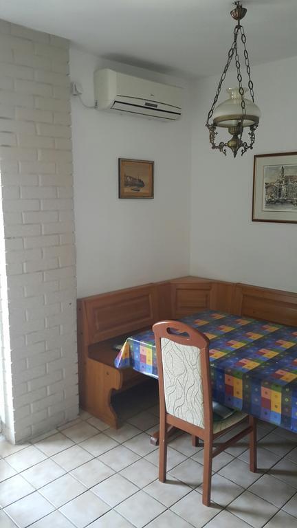 Apartment Talijas Vodice Ruang foto