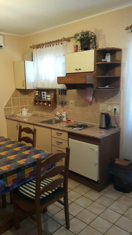 Apartment Talijas Vodice Ruang foto